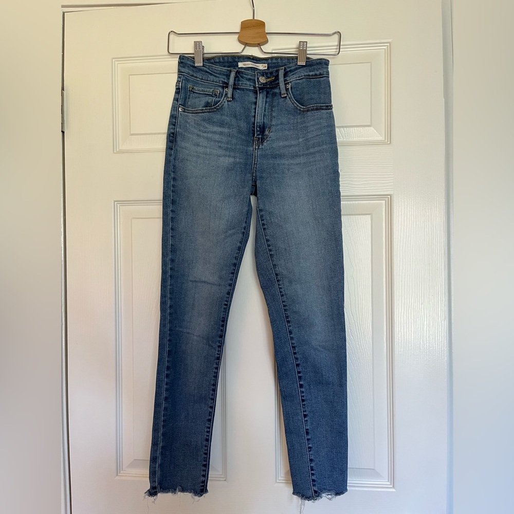 Levi’s High Rise Skinny
